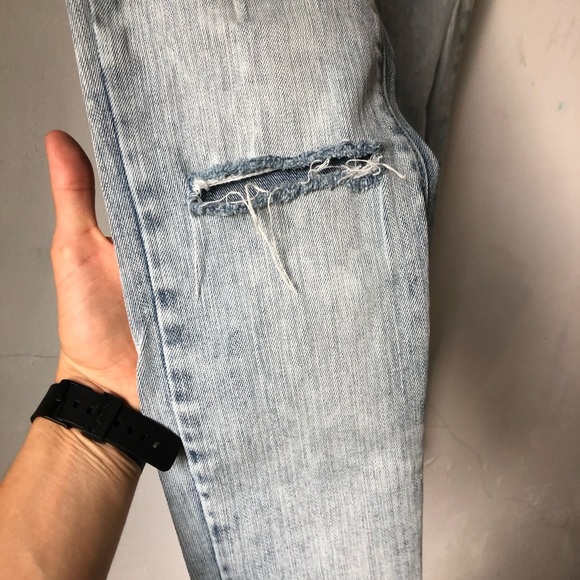 BULLHEAD Denim Light Washed Light Blue Skinny Distressed Jeans Raw Hem Size 26 - Picture 12 of 13